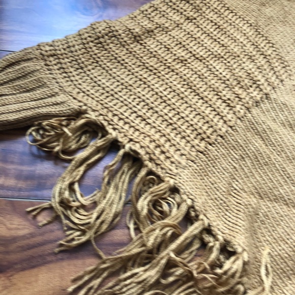 Camel capes - Picture 5 of 8